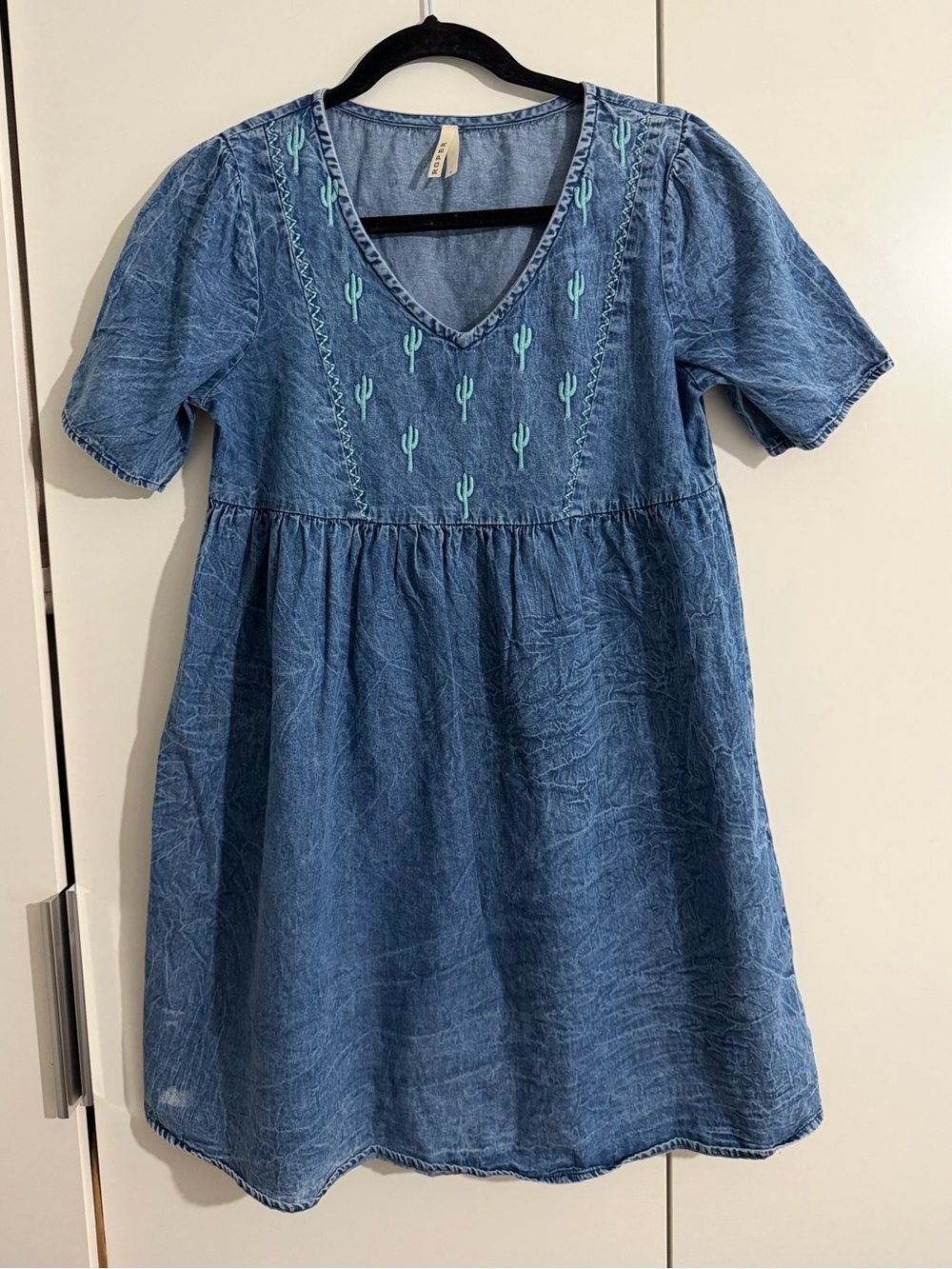 ROPER  cactus embroidery baby doll denim dress - small (please read)